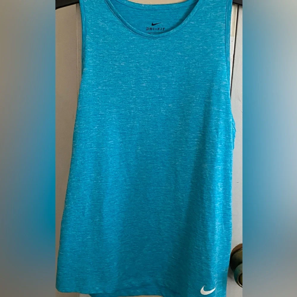 Nike Dri-fit ladies tank sz Small